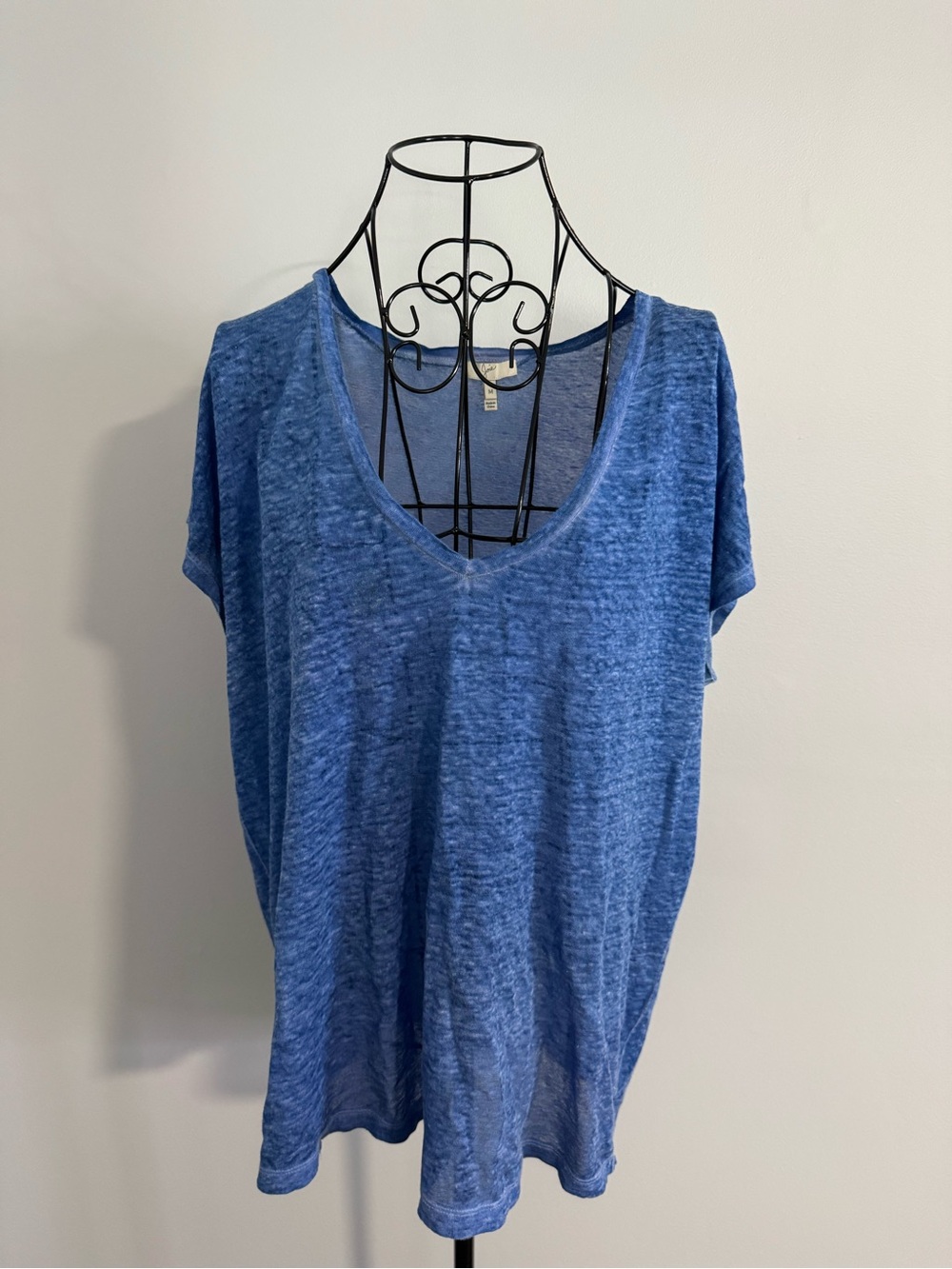 Joie Linen V Neck Tee Size Medium in Blue